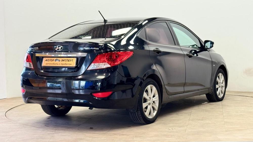 Hyundai Solaris I Киров  - изображение 4