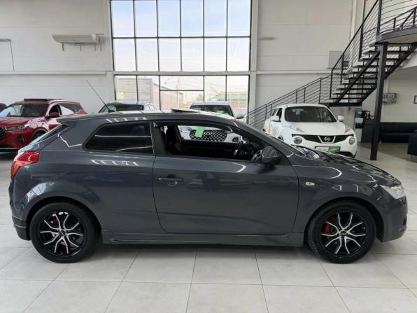 Kia Ceed I с пробегом 2008 года, цена 649 000 рублей, 305000 км, хэтчбек, Автокод Объявления