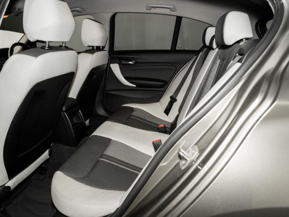 BMW 1 серии II (F20/F21) Рестайлинг с пробегом 2015 года, цена 1 370 000 рублей, 43118 км, хэтчбек, Автокод Объявления