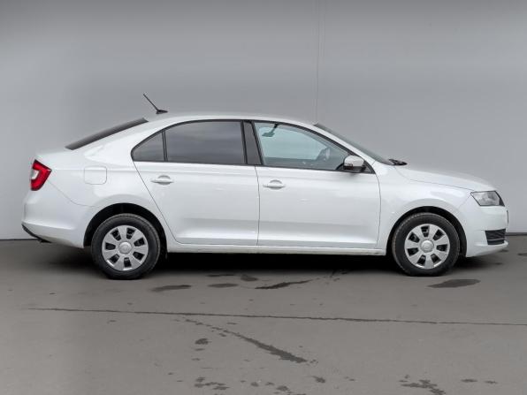 Skoda Rapid I Рестайлинг с пробегом 2018 года, цена 1 250 000 рублей, 104321 км, лифтбек, Автокод Объявления