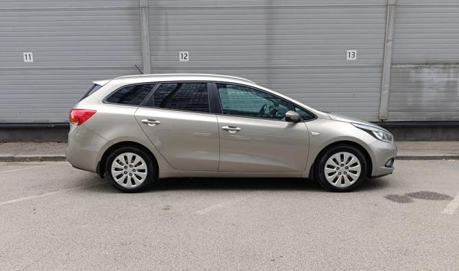 Kia Ceed II с пробегом 2015 года, цена 1 059 000 рублей, 119673 км, универсал, Автокод Объявления
