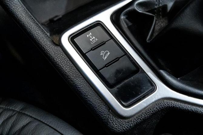 Kia Sportage IV Рестайлинг с пробегом 2018 года, цена 1 845 000 рублей, 101928 км, внедорожник, Автокод Объявления