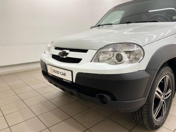 Chevrolet Niva I Рестайлинг с пробегом 2018 года, цена 735 000 рублей, 96630 км, внедорожник, Автокод Объявления