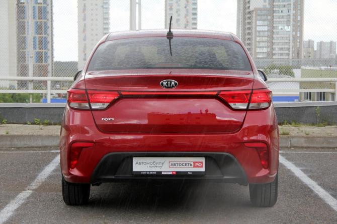 Kia Rio IV с пробегом 2019 года, цена 1 396 600 рублей, 135189 км, седан, Автокод Объявления