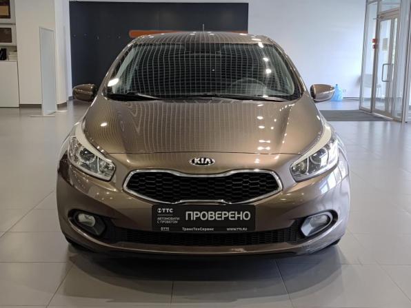 Kia Ceed II с пробегом 2013 года, цена 830 000 рублей, 183243 км, хэтчбек, Автокод Объявления