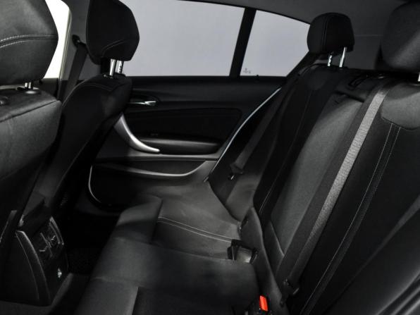 BMW 1 серии II (F20/F21) Рестайлинг 2 с пробегом 2017 года, цена 1 665 000 рублей, 128691 км, хэтчбек, Автокод Объявления