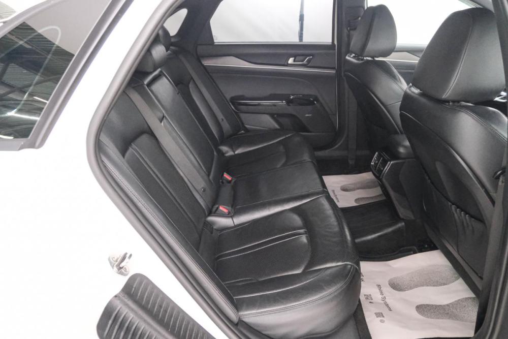 Kia K5 III Красноярск  - изображение 25