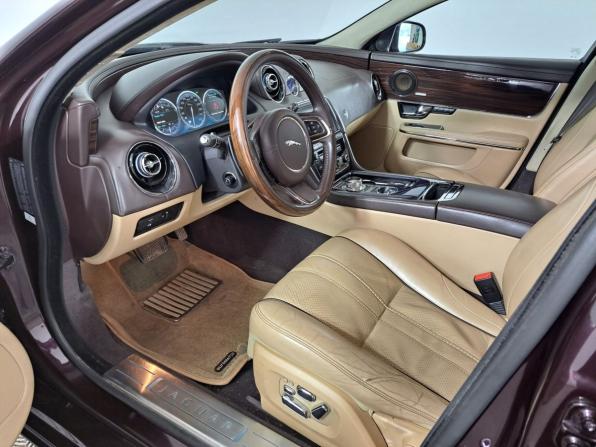 Jaguar XJ IV (X351) с пробегом 2012 года, цена 1 780 000 рублей, 146409 км, седан, Автокод Объявления