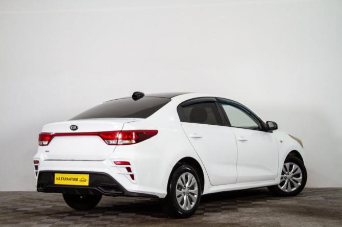 Kia Rio IV с пробегом 2017 года, цена 859 000 рублей, 221000 км, седан, Автокод Объявления