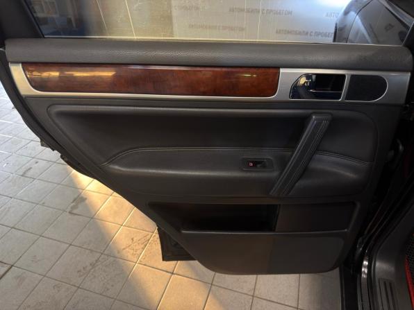 Volkswagen Touareg I Рестайлинг с пробегом 2007 года, цена 699 000 рублей, 364857 км, внедорожник, Автокод Объявления