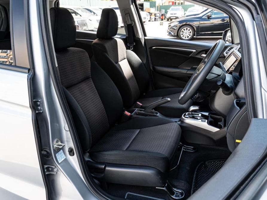 Honda Fit III Рестайлинг Краснодар  - изображение 10