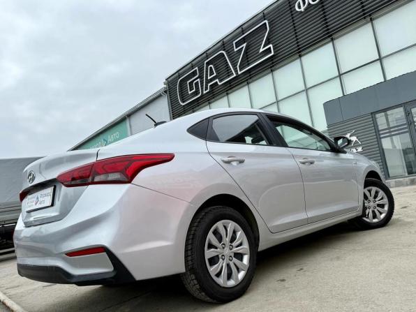 Hyundai Solaris II с пробегом 2019 года, цена 1 315 000 рублей, 147000 км, седан, Автокод Объявления