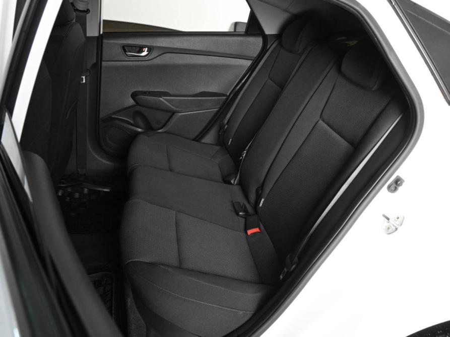 Hyundai Solaris II Рестайлинг Ростов-на-Дону  - изображение 9