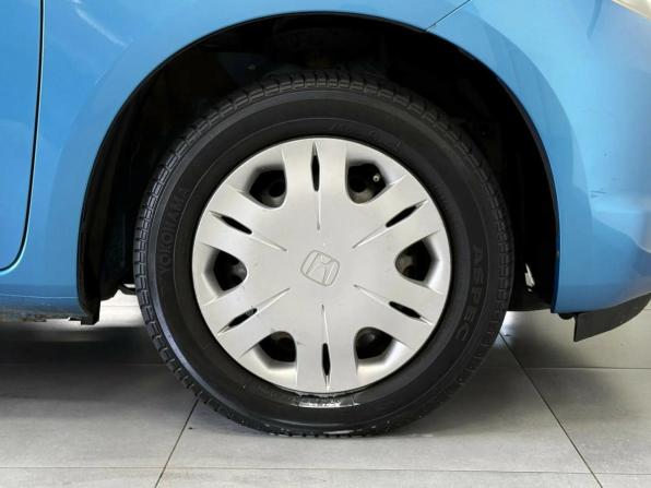 Honda Fit II с пробегом 2010 года, цена 795 000 рублей, 102564 км, хэтчбек, Автокод Объявления
