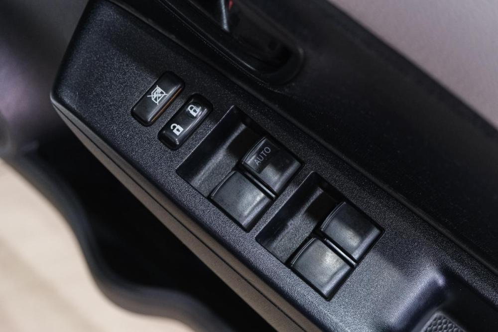 Toyota Vitz III (XP130) Новокузнецк  - изображение 23