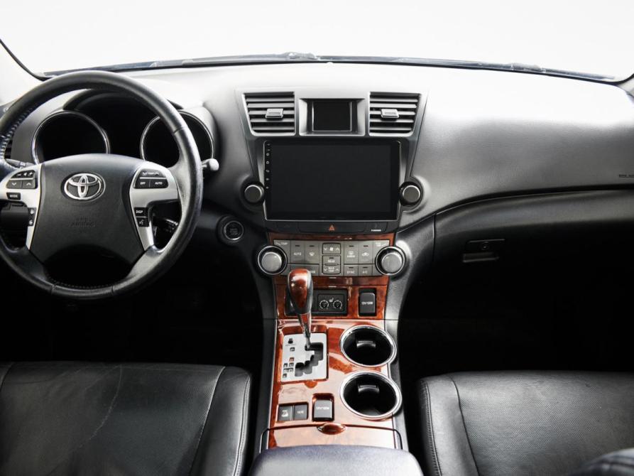Toyota Highlander II (XU40) Рестайлинг Москва  - изображение 11