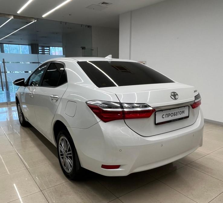 Toyota Corolla XI (E160 E170 E180) Рестайлинг 1 Челябинск  - изображение 6