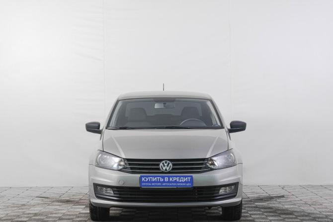 Volkswagen Polo V Рестайлинг с пробегом 2018 года, цена 949 000 рублей, 41700 км, седан, Автокод Объявления