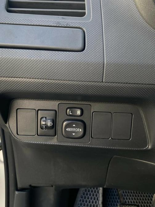 Toyota Auris I Рестайлинг Уфа  - изображение 11
