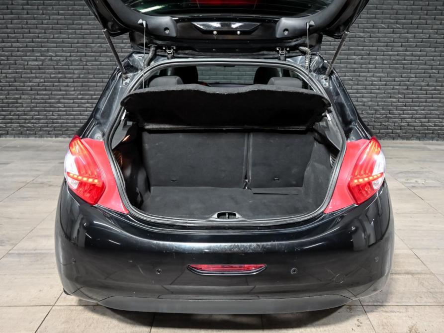 Peugeot 208 I Екатеринбург  - изображение 6