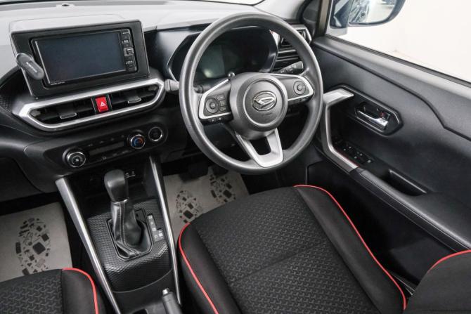 Daihatsu Rocky A200 с пробегом 2021 года, цена 1 499 000 рублей, 36762 км, внедорожник, Автокод Объявления