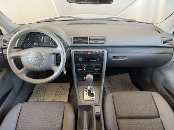 Audi A4 II (B6) с пробегом 2001 года, цена 523 000 рублей, 277500 км, седан, Автокод Объявления