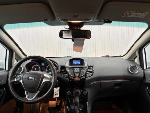 Ford Fiesta Mk6 Рестайлинг с пробегом 2015 года, цена 947 000 рублей, 118379 км, хэтчбек, Автокод Объявления