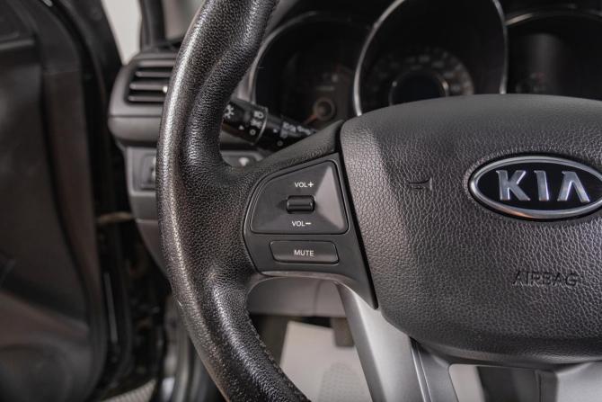 Kia Rio III с пробегом 2012 года, цена 859 000 рублей, 94140 км, седан, Автокод Объявления