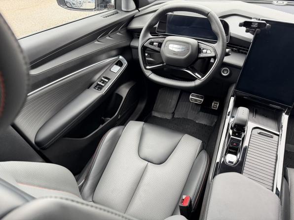 Geely Cityray с пробегом 2024 года, цена 2 415 000 рублей, 33433 км, внедорожник, Автокод Объявления