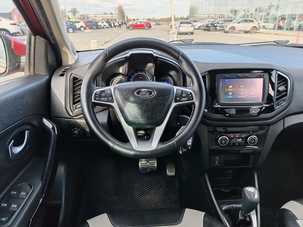 Lada (ВАЗ) XRAY I с пробегом 2018 года, цена 671 000 рублей, 156349 км, хэтчбек, Автокод Объявления