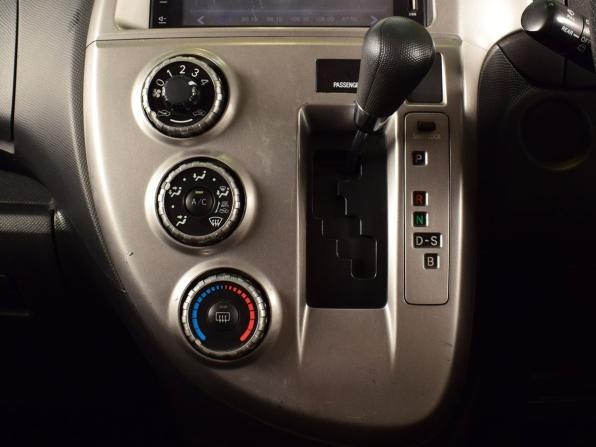 Toyota Ractis I с пробегом 2007 года, цена 545 995 рублей, 314985 км, хэтчбек, Автокод Объявления