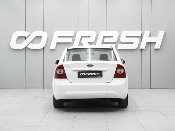 Ford Focus II Рестайлинг с пробегом 2011 года, цена 710 000 рублей, 230193 км, седан, Автокод Объявления