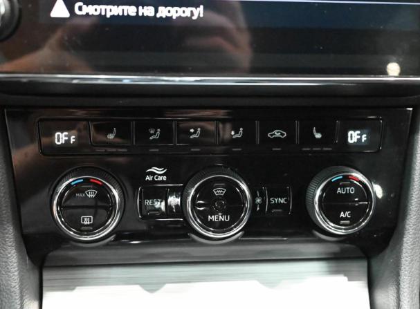Skoda Superb III Рестайлинг с пробегом 2019 года, цена 2 900 000 рублей, 91607 км, лифтбек, Автокод Объявления