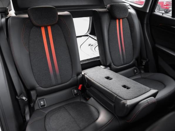 BMW X1 II (F48) Рестайлинг с пробегом 2019 года, цена 2 775 000 рублей, 86087 км, внедорожник, Автокод Объявления