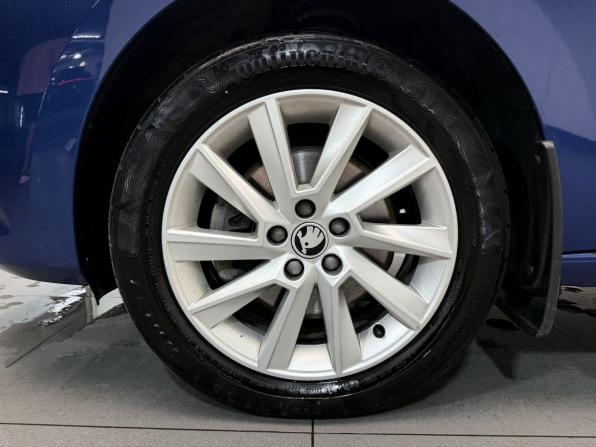 Skoda Rapid II с пробегом 2021 года, цена 1 824 000 рублей, 68465 км, лифтбек, Автокод Объявления