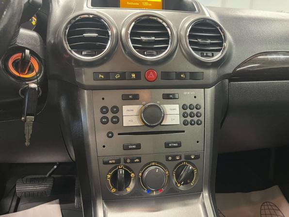 Opel Antara I с пробегом 2009 года, цена 695 000 рублей, 158267 км, внедорожник, Автокод Объявления