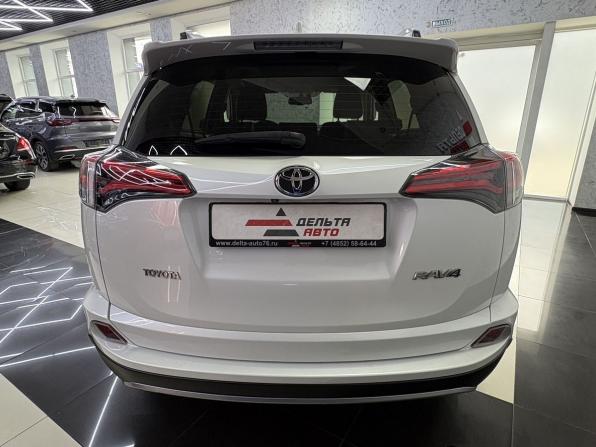 Toyota RAV4 IV (XA40) Рестайлинг с пробегом 2018 года, цена 2 665 000 рублей, 88783 км, внедорожник, Автокод Объявления