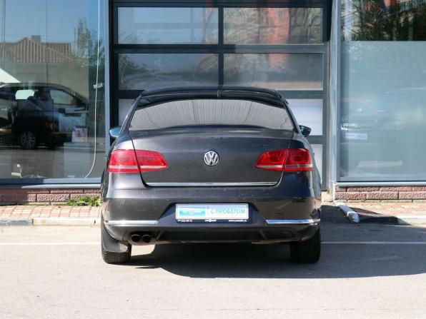 Volkswagen Passat B7 с пробегом 2011 года, цена 685 000 рублей, 290000 км, седан, Автокод Объявления