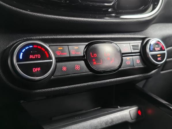 Kia Soul III с пробегом 2020 года, цена 1 379 000 рублей, 164993 км, хэтчбек, Автокод Объявления