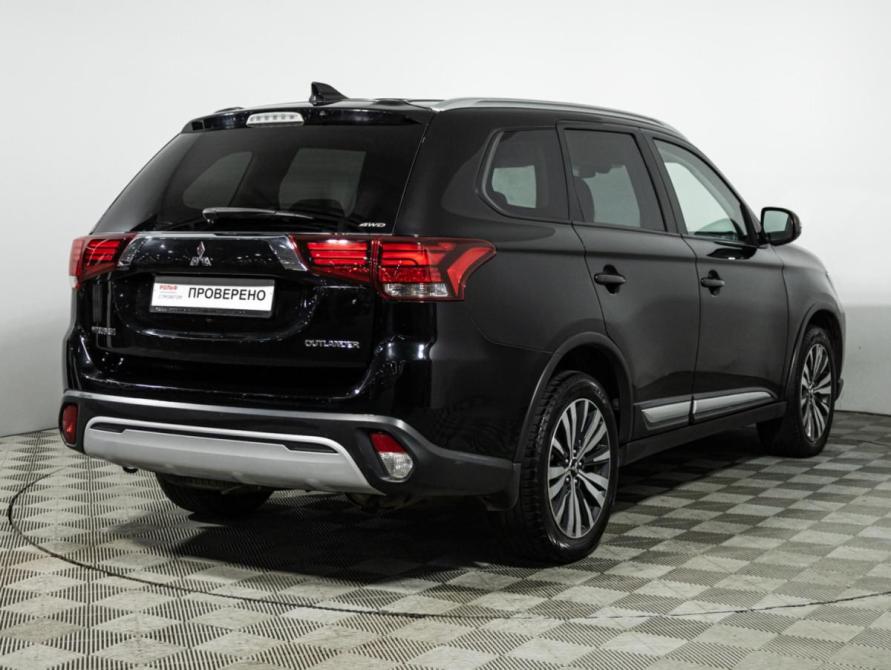 Mitsubishi Outlander III Рестайлинг 3 Санкт-Петербург  - изображение 6