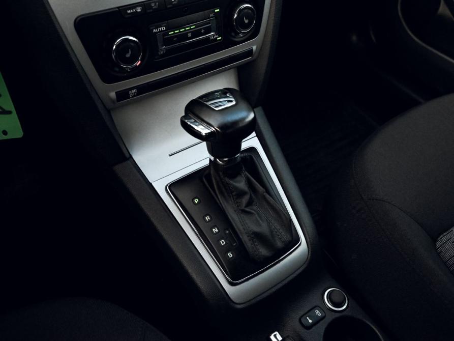 Skoda Octavia II (A5) Рестайлинг Екатеринбург  - изображение 10