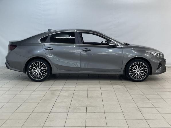 Kia Cerato IV Рестайлинг с пробегом 2021 года, цена 2 000 000 рублей, 105092 км, седан, Автокод Объявления