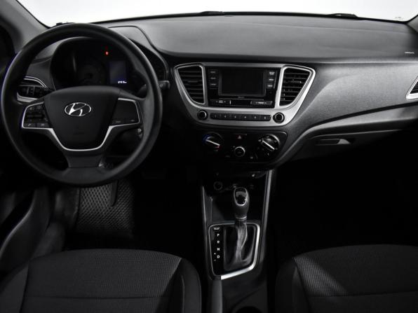 Hyundai Solaris II Рестайлинг с пробегом 2020 года, цена 1 490 000 рублей, 124914 км, седан, Автокод Объявления