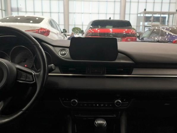 Mazda 6 III (GJ) Рестайлинг 2 с пробегом 2019 года, цена 2 280 000 рублей, 101871 км, седан, Автокод Объявления