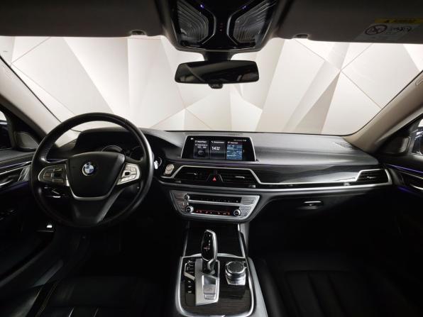 BMW 7 серии VI (G11/G12) с пробегом 2018 года, цена 2 899 000 рублей, 220530 км, седан, Автокод Объявления