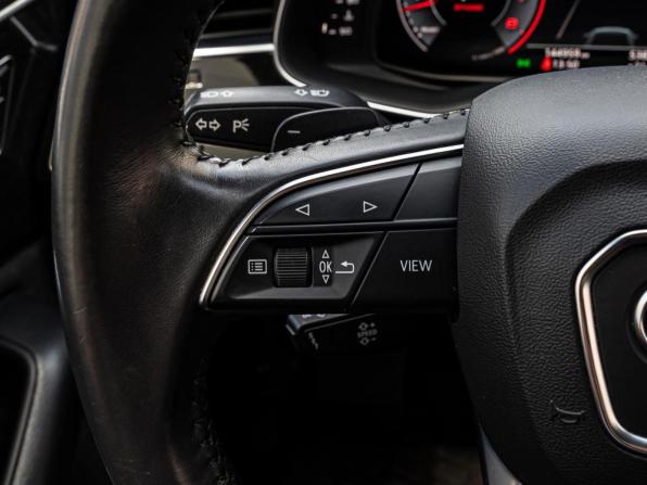 Audi Q8 I (4M) с пробегом 2019 года, цена 5 570 000 рублей, 144959 км, внедорожник, Автокод Объявления