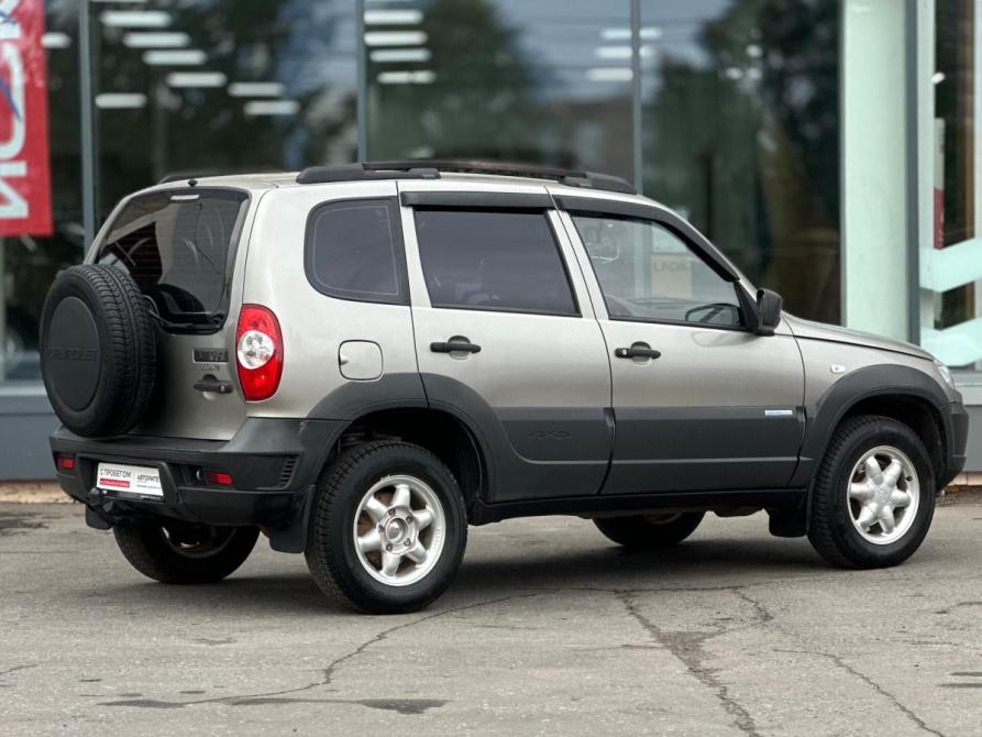 Chevrolet Niva I Рестайлинг Архангельск  - изображение 7