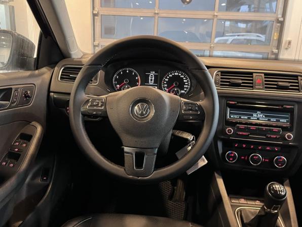 Volkswagen Jetta VI с пробегом 2012 года, цена 1 000 000 рублей, 107564 км, седан, Автокод Объявления
