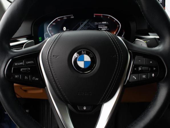 BMW 5 серии VII (G30/G31/G38) Рестайлинг с пробегом 2021 года, цена 4 800 000 рублей, 45046 км, седан, Автокод Объявления