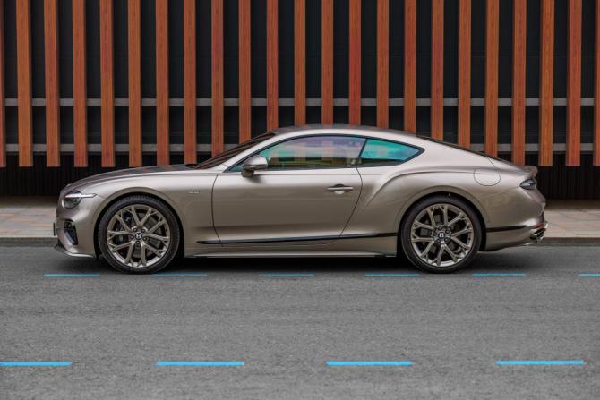 Новый Bentley Continental GT IV 2025 года, цена 46 292 600 рублей, купе, Автокод Объявления